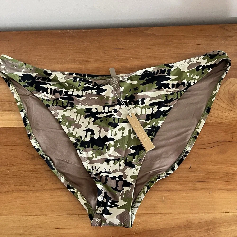 Skims Recycled Swim‎ Mid Coverage Bottoms Camo Style BB-BRF-3980 Size 4XL